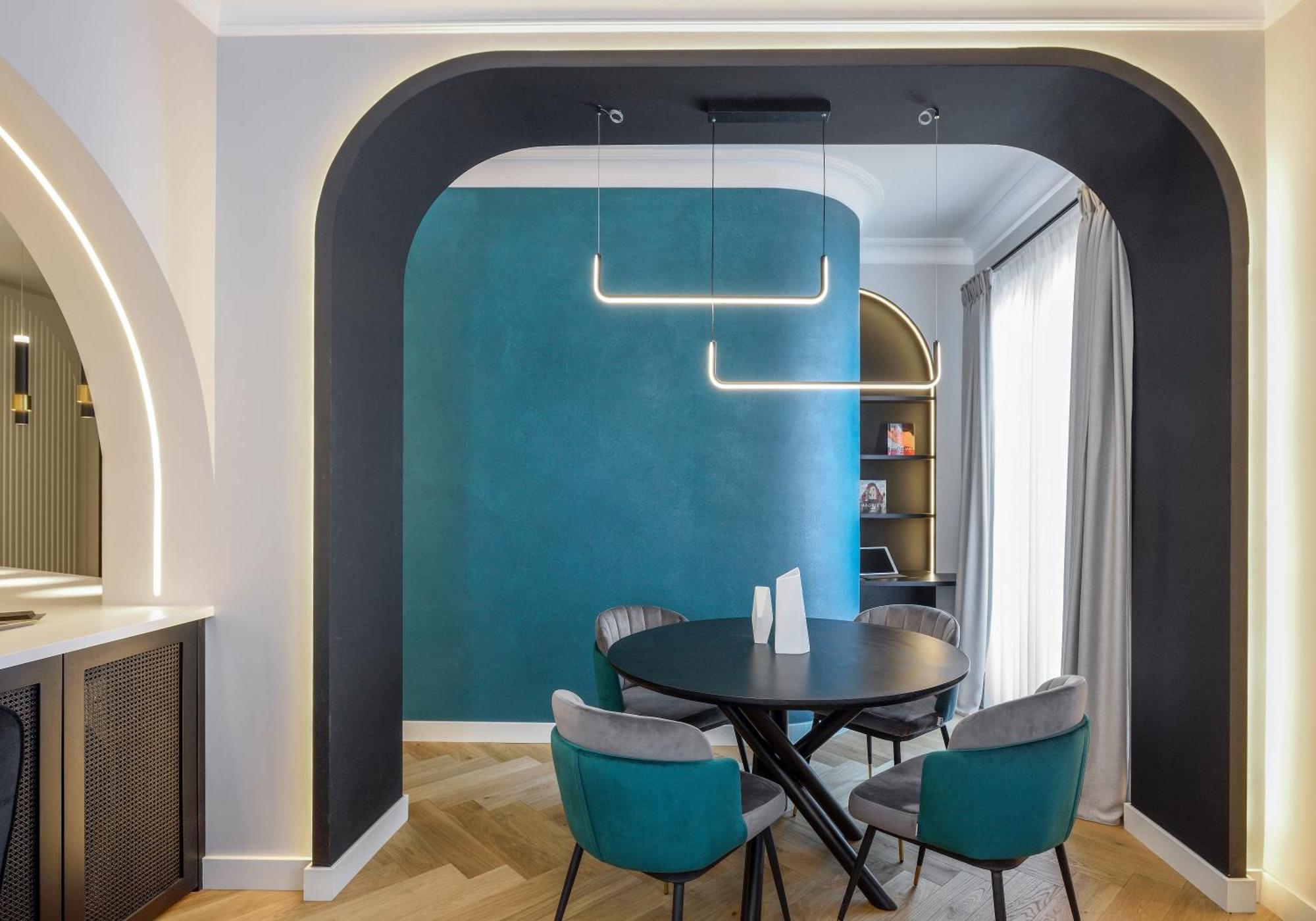 King Apartment Thessaloniki By Luxlikehome 외부 사진