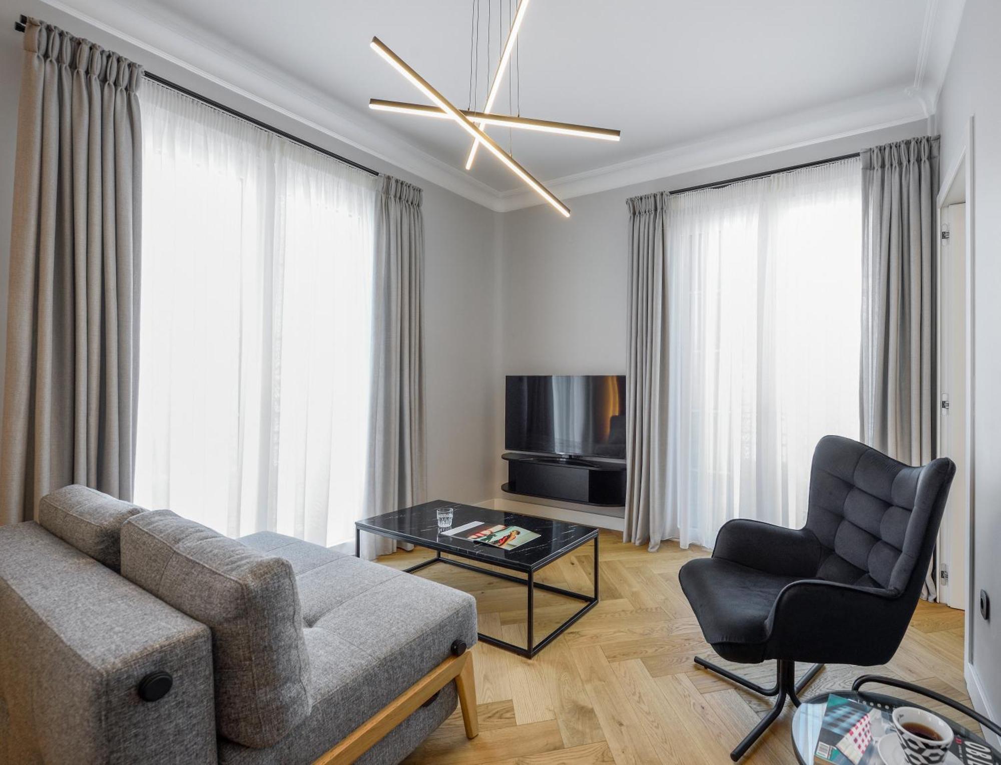 King Apartment Thessaloniki By Luxlikehome 외부 사진