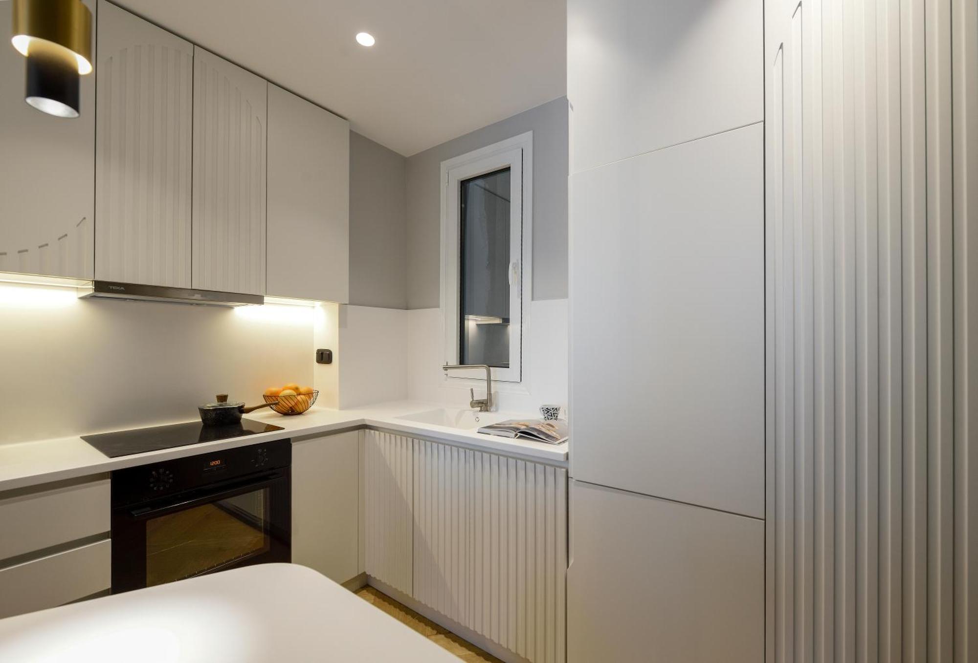 King Apartment Thessaloniki By Luxlikehome 외부 사진
