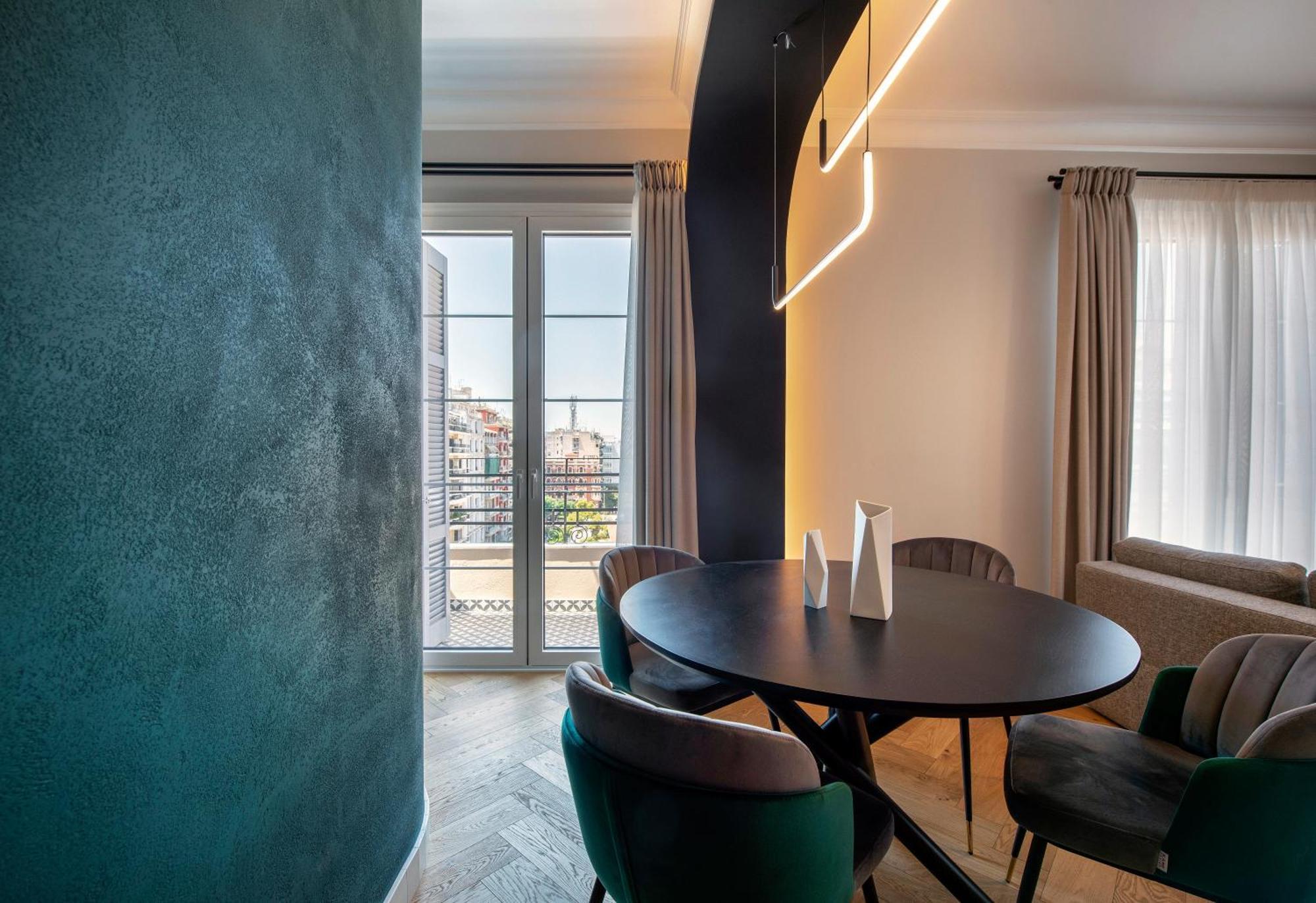 King Apartment Thessaloniki By Luxlikehome 외부 사진