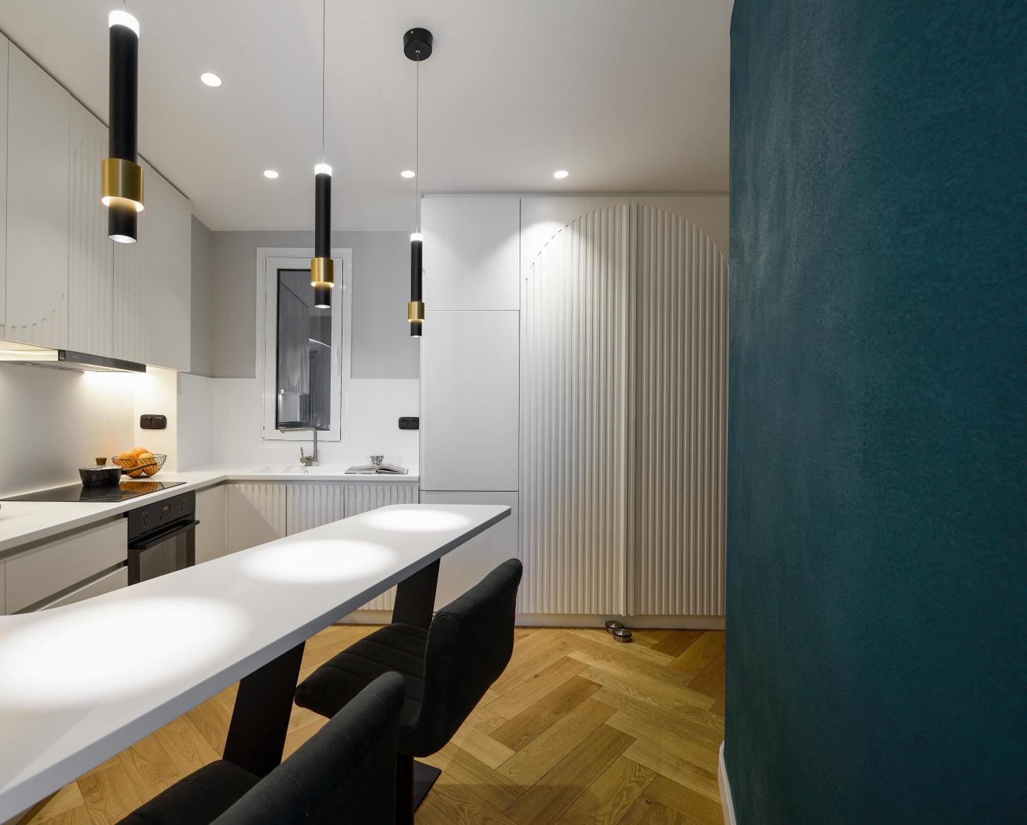 King Apartment Thessaloniki By Luxlikehome 외부 사진